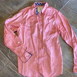 Men’s Guess Button Up